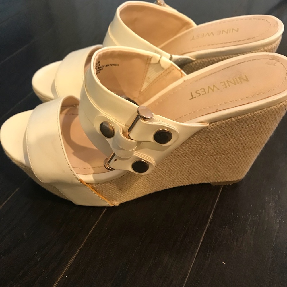 Nine West Sandles